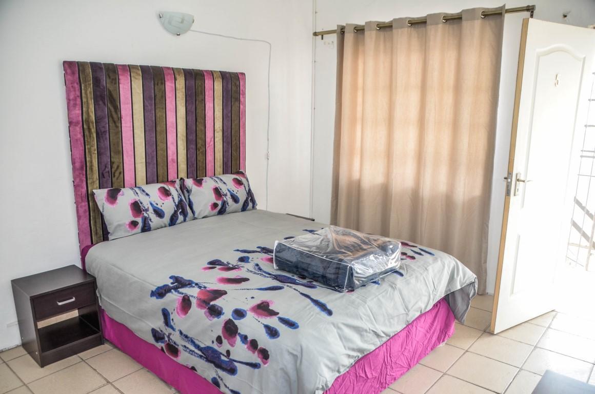 Sani Bonani Guest House Klerksdorp Eksteriør billede